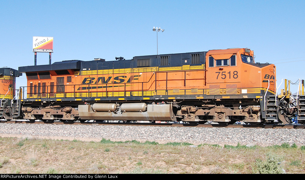 BNSF 7518